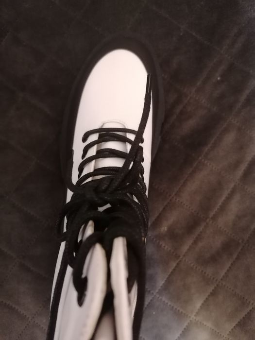 Workery ocieplane na zimę białe roz 40 Nowe