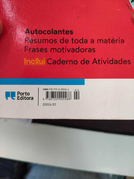 Caderno actividades Portugues horas das letras 6