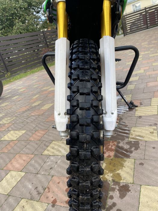 Продаю мотоцикл senke 250 gy 5 можливий обмін