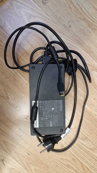 Carregador Lenovo 300W 20V 15A - ADL300SDC3A - Como novo