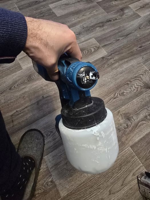 Краскопульт акумуляторний Makita