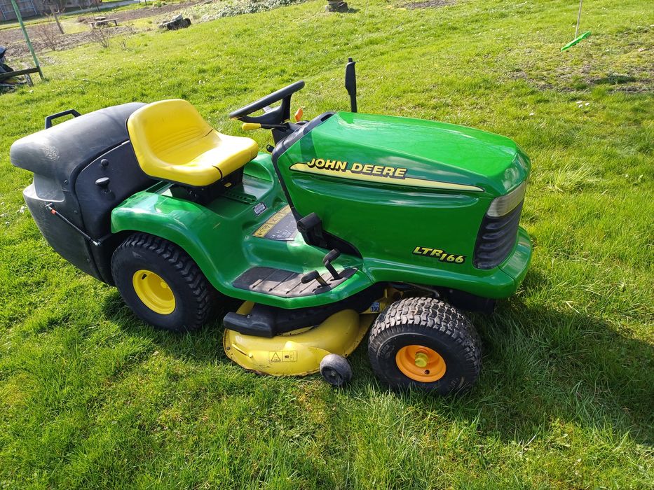 Kosiarka traktorek john deere ltr166 Silnik 2cylindry pompą oleju