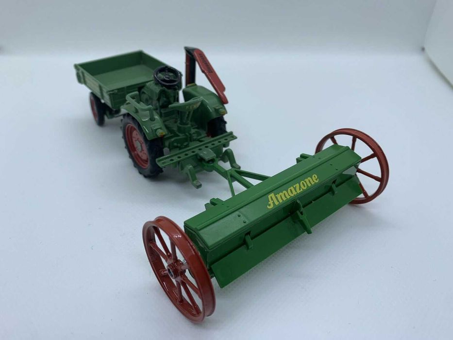 Siku 3487 Rozrzutnik nawozu Amazone  1:32