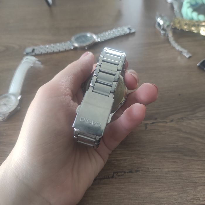 Zegarek Casio Edifice WR 100M