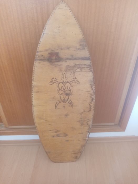 Vendo pranchas de squiming e fato de surf