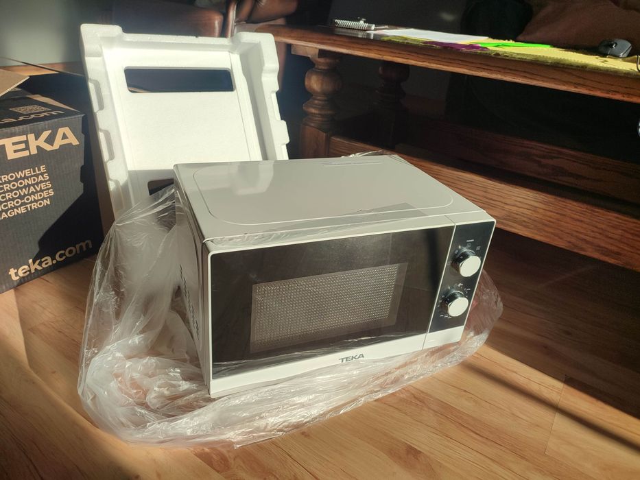 Kuchenka mikrofalowa Teka MW FS20 WH