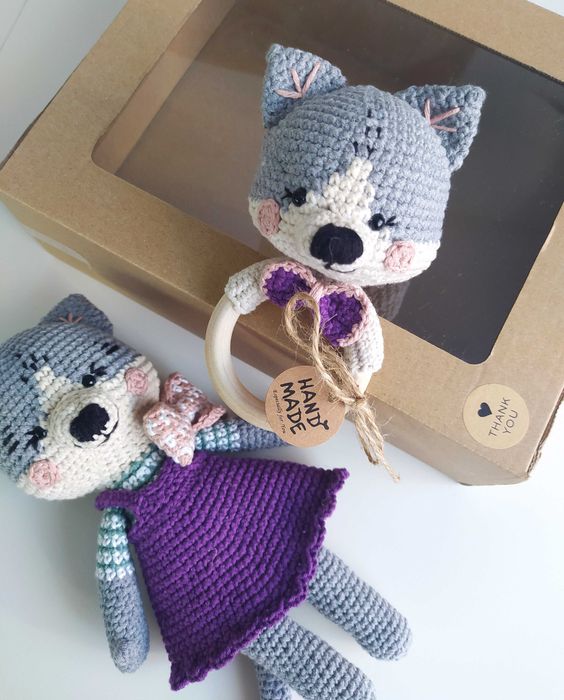 Komplet kotek + chwytacz - rękodzieło amigurumi - prezent