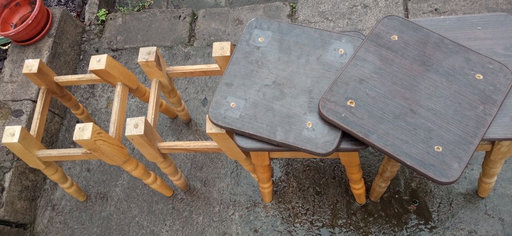 Табуретки кухонные. Стул на дачу.