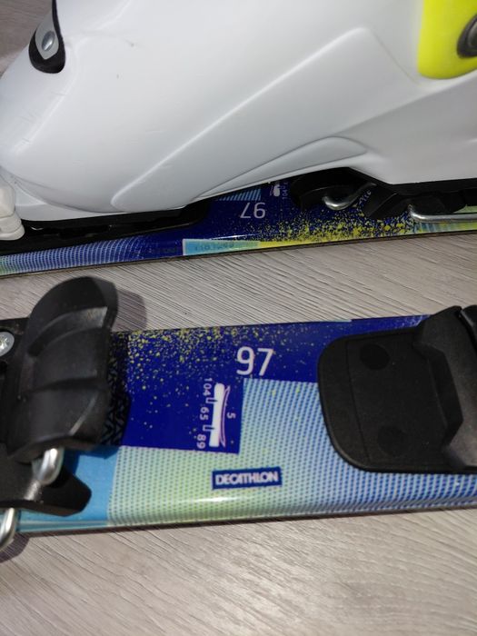 Skis 97 cm e Botas 18,5 - 20,5 cm Criança