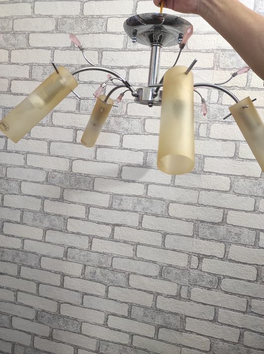 Классная  люстра