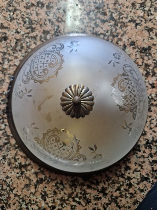 Plafon em Latão e Vidro