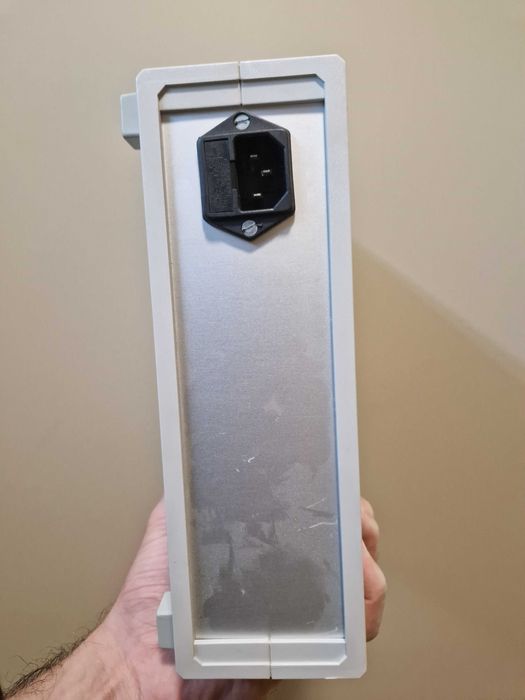 Dispositivo para tratamento de mãos/pés Drionic