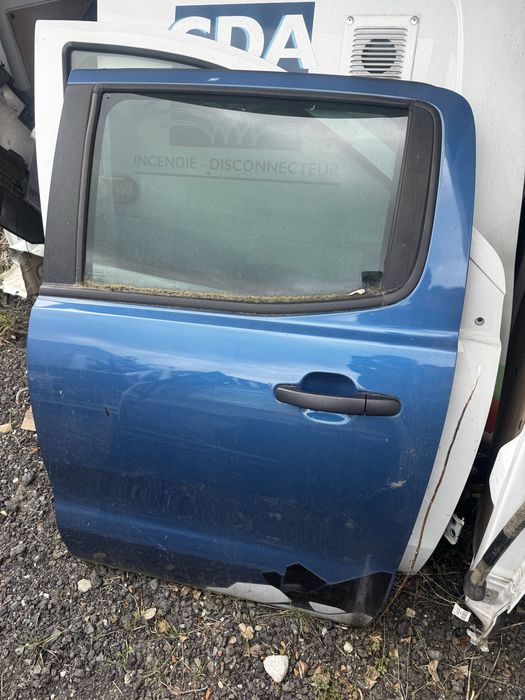 Ford ranger Raptor drzei lewe tył długa kabina