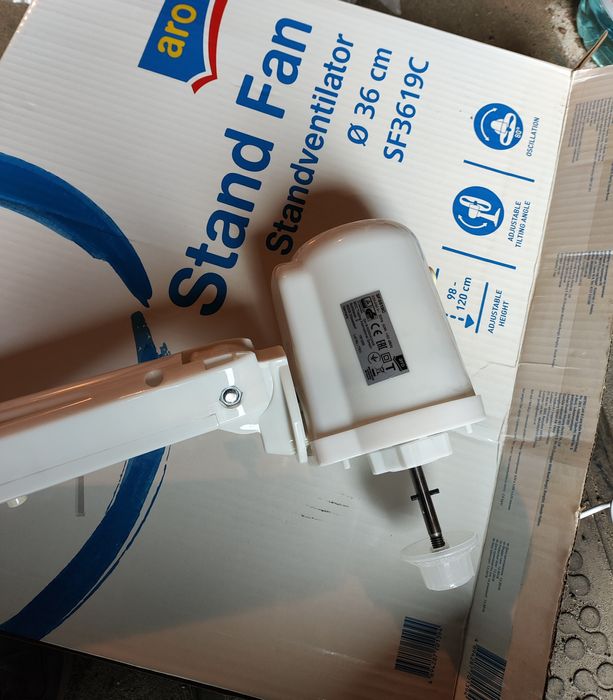 Вентилятор Aro напольный SF3619C