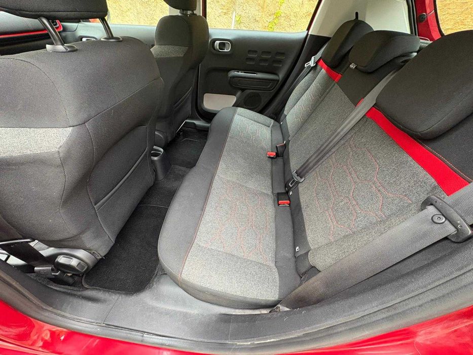 Citroën C3 1.2 PureTech Automático | Teto panorâmico | Engate de reboque