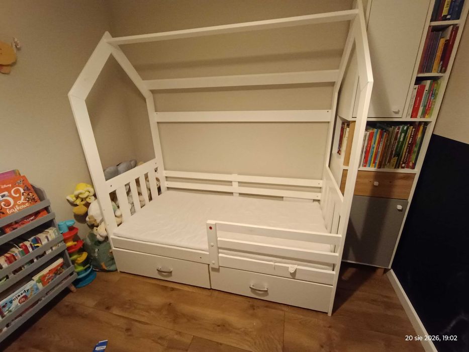 Łóżko dziecięce domek 160×80 cm + stelaż + materac FDM
