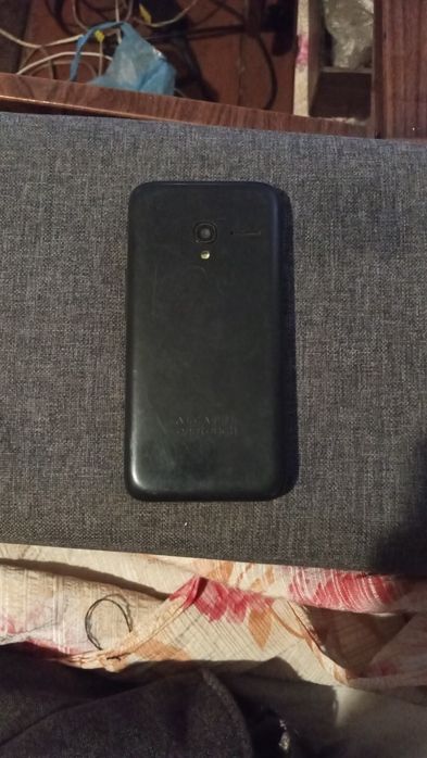 Alcatel pixi3 (4.5)