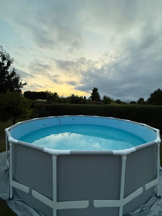 Witam mam na sprzedaż basen, stan idealny