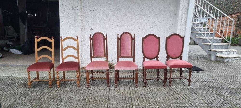6 Cadeiras de Veludo Vermelho