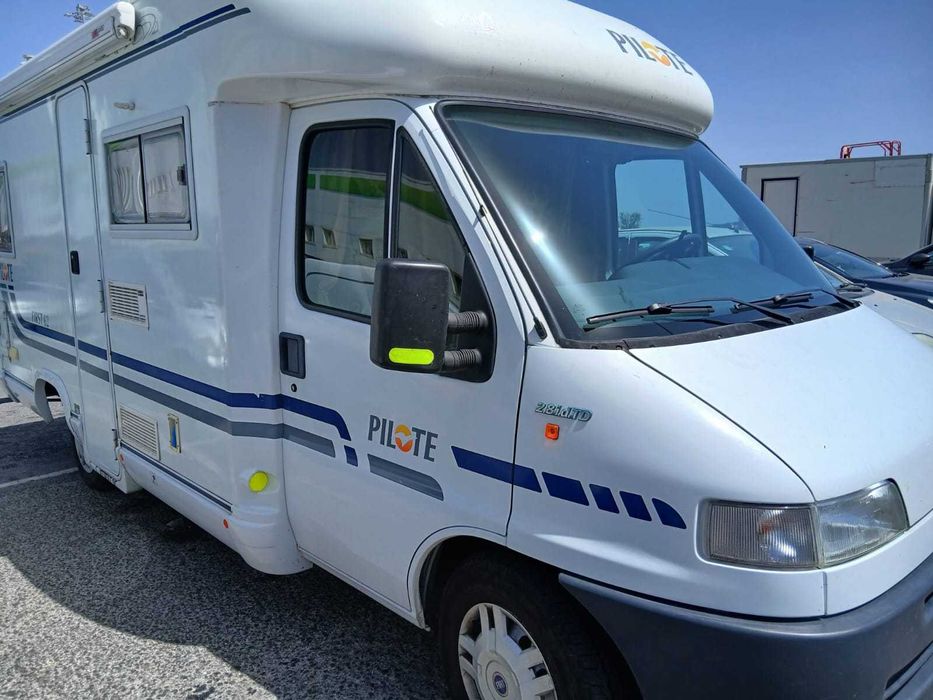Autocaravana Pilote, Fiat 2.8 com apenas 40 mil Quilómetros