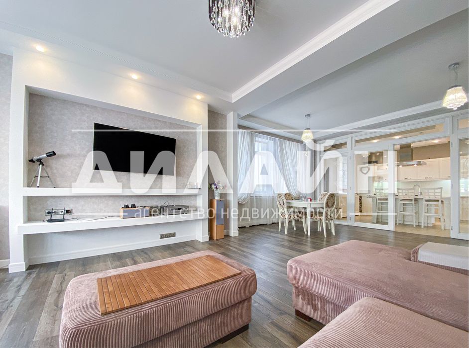 Vip 170 м² с 3 спальнями , 3 с/у +  2 паркоместа + беседка