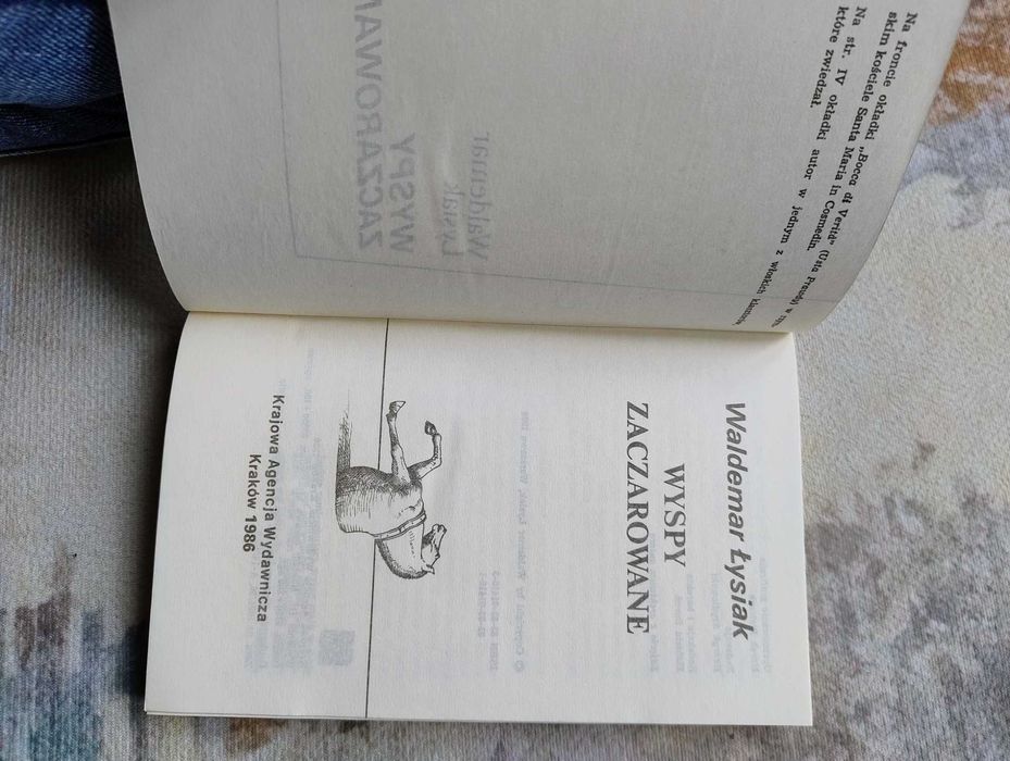 Książka Wyspy zaczarowane Waldemar Łysiak