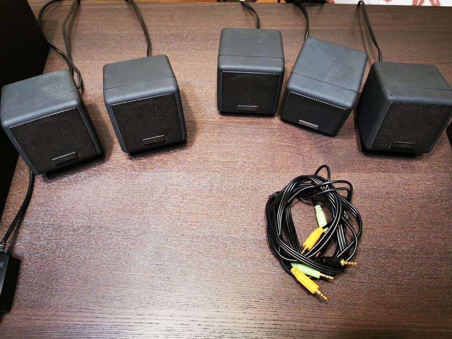Głośniki Cambridge Soundworks Desktop Theater 5.1 DTT 2200