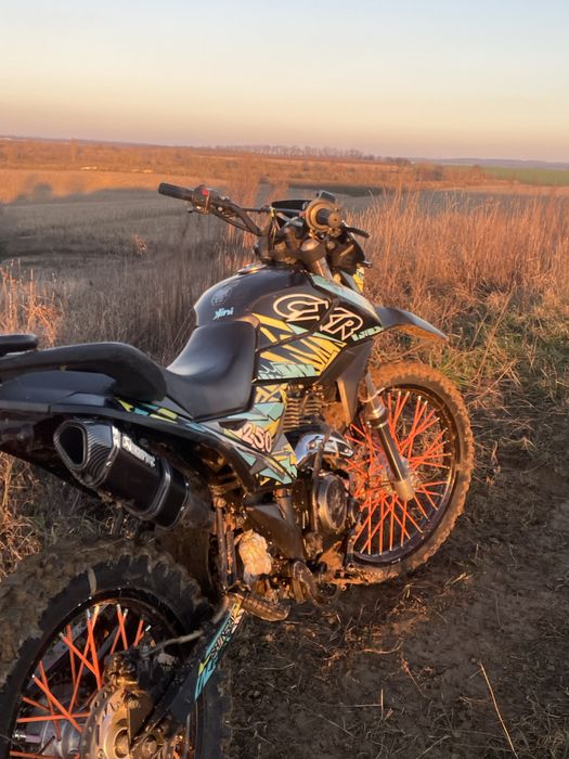 Шенерай 6c 250 кубів