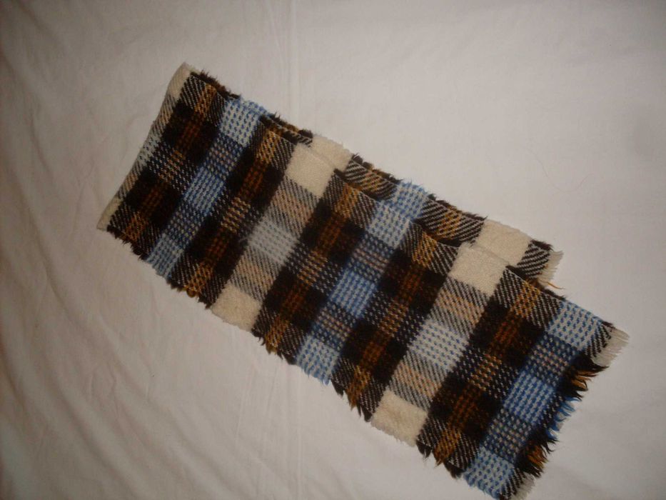 шарфік  середнього розміру