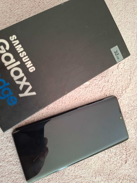 Telefon komórkowy