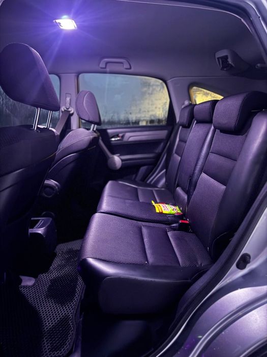 Продам Honda CR V