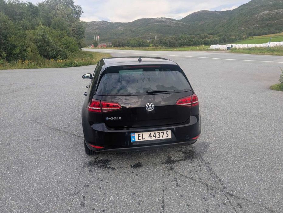 Volkswagen E-golf 2015 24квт з Норвегії під ключ/малий пробіг/без ДТП