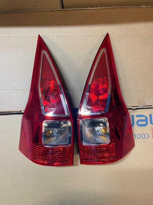 Задній стоп рено меган 2 універсал Оригінал Нові!!!