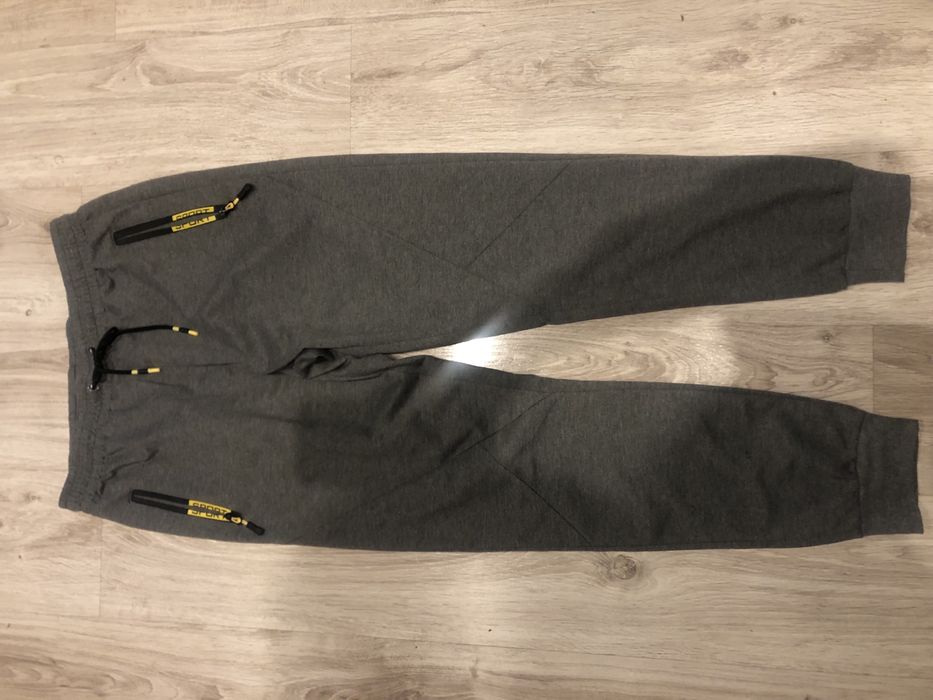 Spodnie dresowe  męskie L