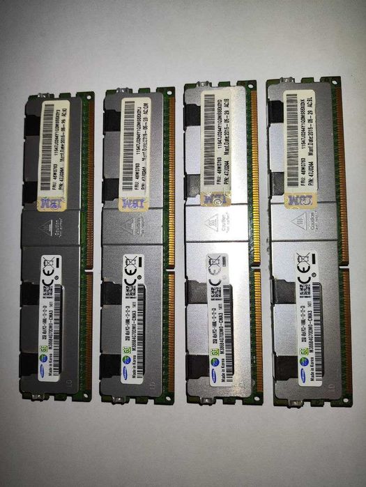 Серверна оперативна пам'ять Samsung DDR3 1866 МГц, 32Gb (1x32) REG ECC