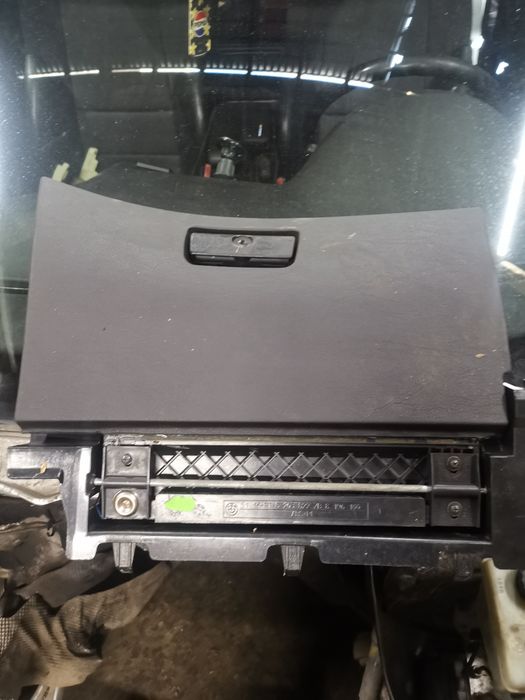 BMW E46 cabrio schowek pasażera kompletny Eu