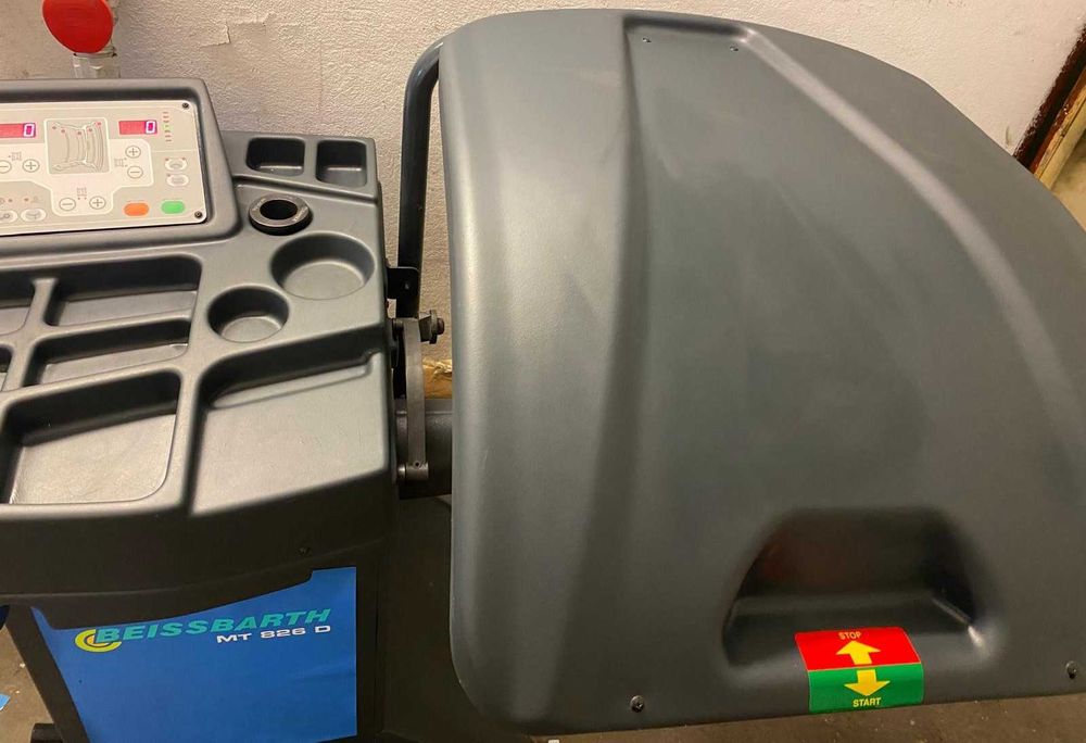 Beissbarth-profesjonalna wyważarka MT 826 D