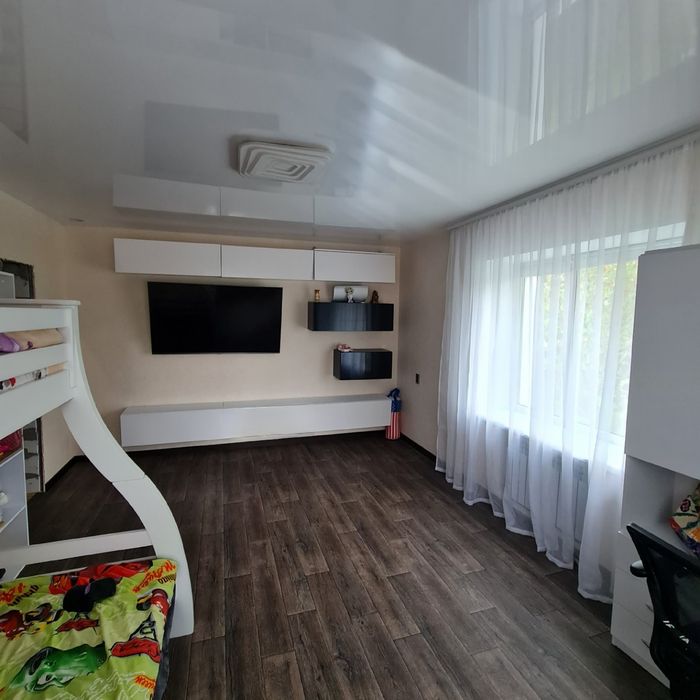 Продам или поменяю на 3-х комнатную квартиру: 60 000 $ - Продаж ...