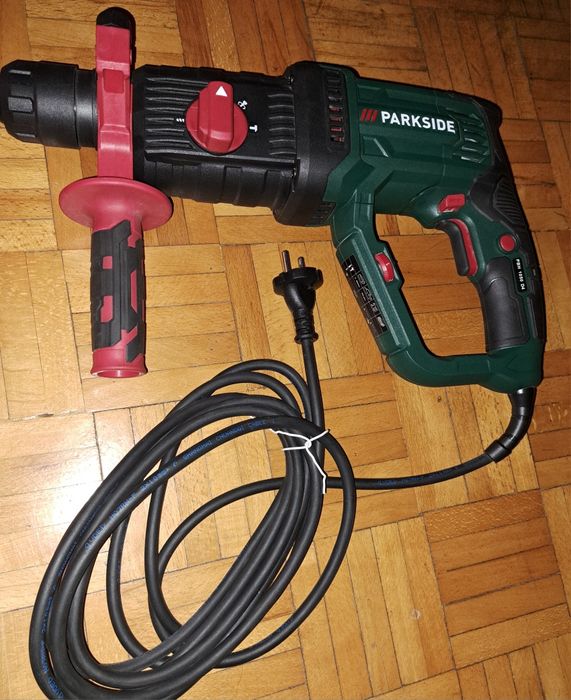 Młotowiertarka SDS Plus Parkside 1050 W, PBH 1050 D4