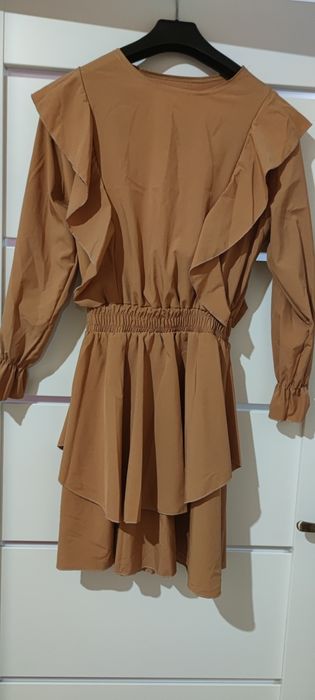 Sukienka damska  z długim rękawem