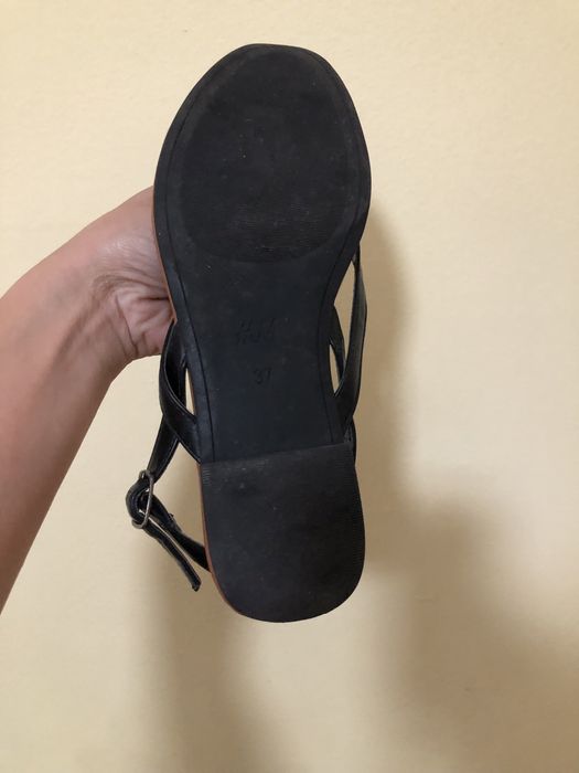 Sandálias H&M tam 36