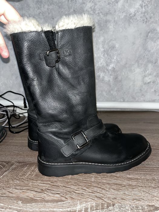 Сапоги зимові з натуральної шкіри фірмові