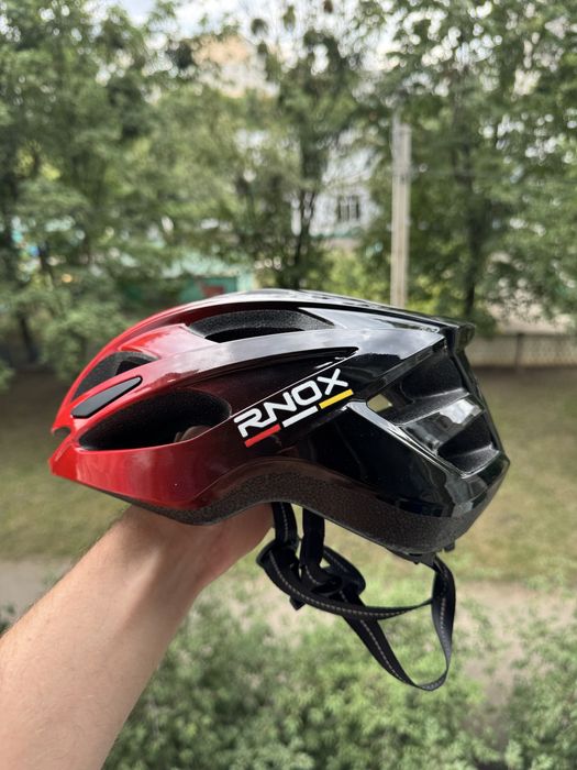 Новий сверхлегкий велосипедний шолом + окуляри