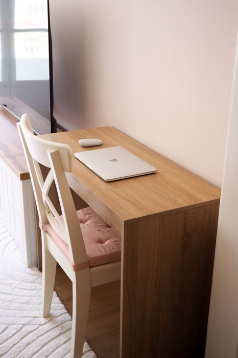 Secretária de carvalho