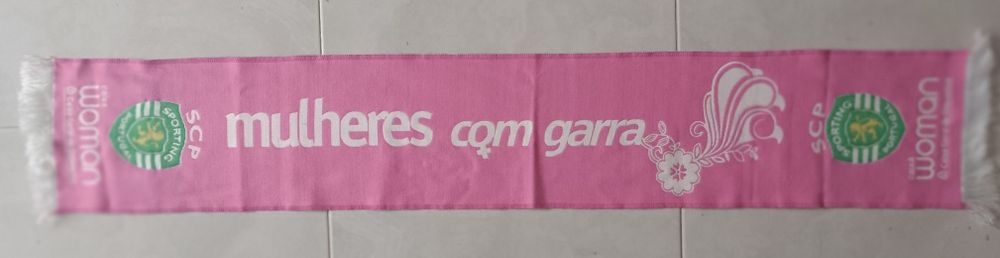 cachecol Rosa do Sporting