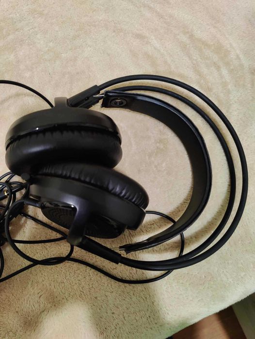 SteelSeries Siberia V3 praticamente novos