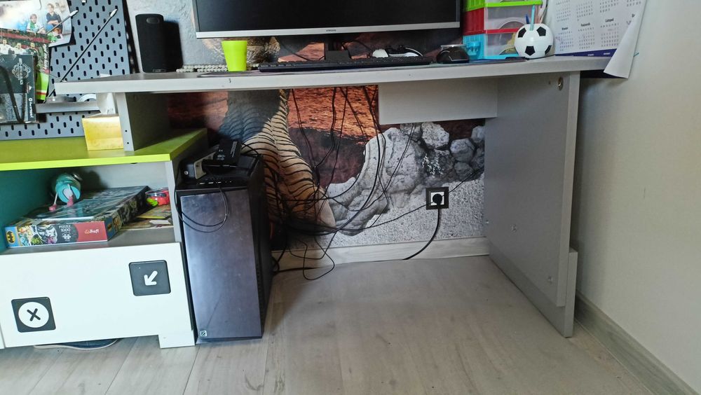 Biurko 130 cm z regulacją wysokości + szafka 100 cm - Meblik LOL