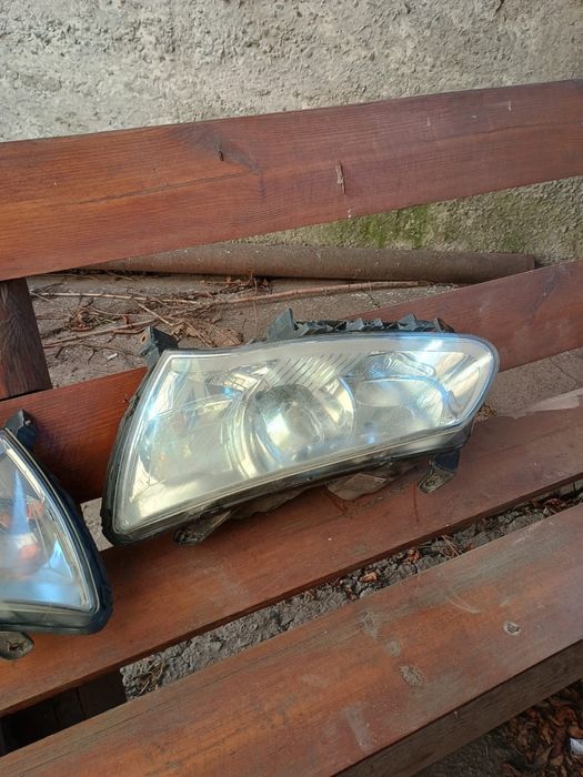 Фари на Geely Emgrand 7 (EC7)