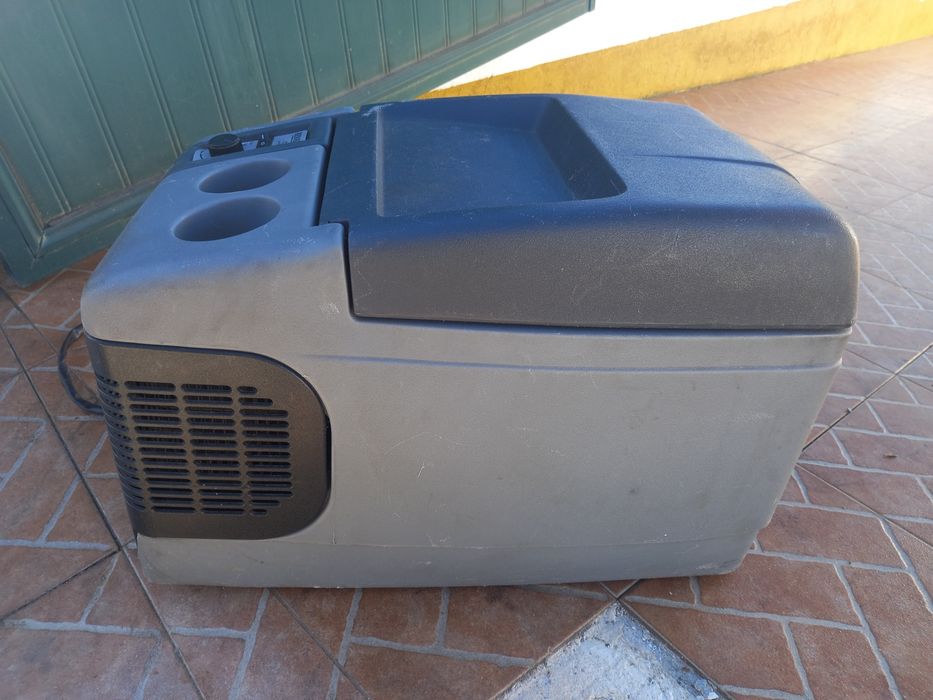 Frigorifico para camião dá para congelar está impecavel 290€