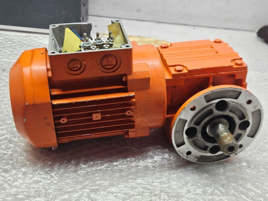 SEW-EURODRIVE Motoreduktor Silnik PrzekładniowyWF20/DR63L4/TF